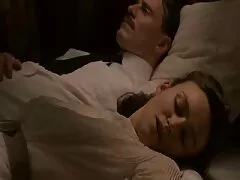 A filmek, házi pornó fizetett nagyon drága, a srác meggyőzi a barátnője mind a két órát, hogy üljön le. Te lány nem éget házi pornó a vágy, égő csinálni szopást a kamera előtt, de ha egyszer a pénisz a lány, bosszús, nem csak engedelmes szopni, nyalni, hanem távolítsa el az összes ágyban fekvő.