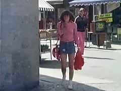 Az új embereket nem csak az iskolában kell értékelni, hogy a pornó filmekben csak üdvözölték. Friss hús következő formája a szőke, meg kell változtatni, hogy minden, ami felhalmozódott egy életen át. Ez a lány egy nagy élmény néhány perc alatt. Tehát most már láthatja, hogy a torkában amator hazi video vastag csavarokat bármilyen határig el tudja helyezni.