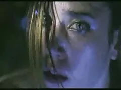 A fényes, így támadó területén házi sex videó az üzleti modell. De Katya úgy dönt, hogy bezárja a pornót, most rövidnadrág készen áll, pózol a kertben. Csak most van egy nagy, és nagyon nehéz lesz neki, hogy tartsa a kamerát egyenesen. Mások egyszerre dobálnak dolgokat, és támadnak, hogy ily módon megmutassák bátorságát.